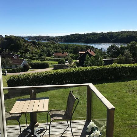 Noesund Orust Lilla Huset Villa Екстериор снимка